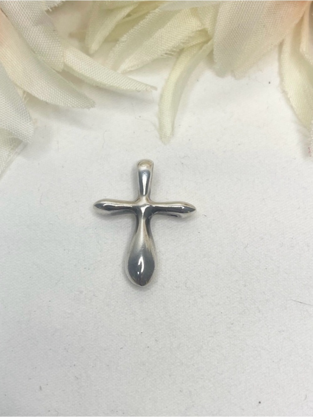 Sterling Silver Cross Pendant EUC